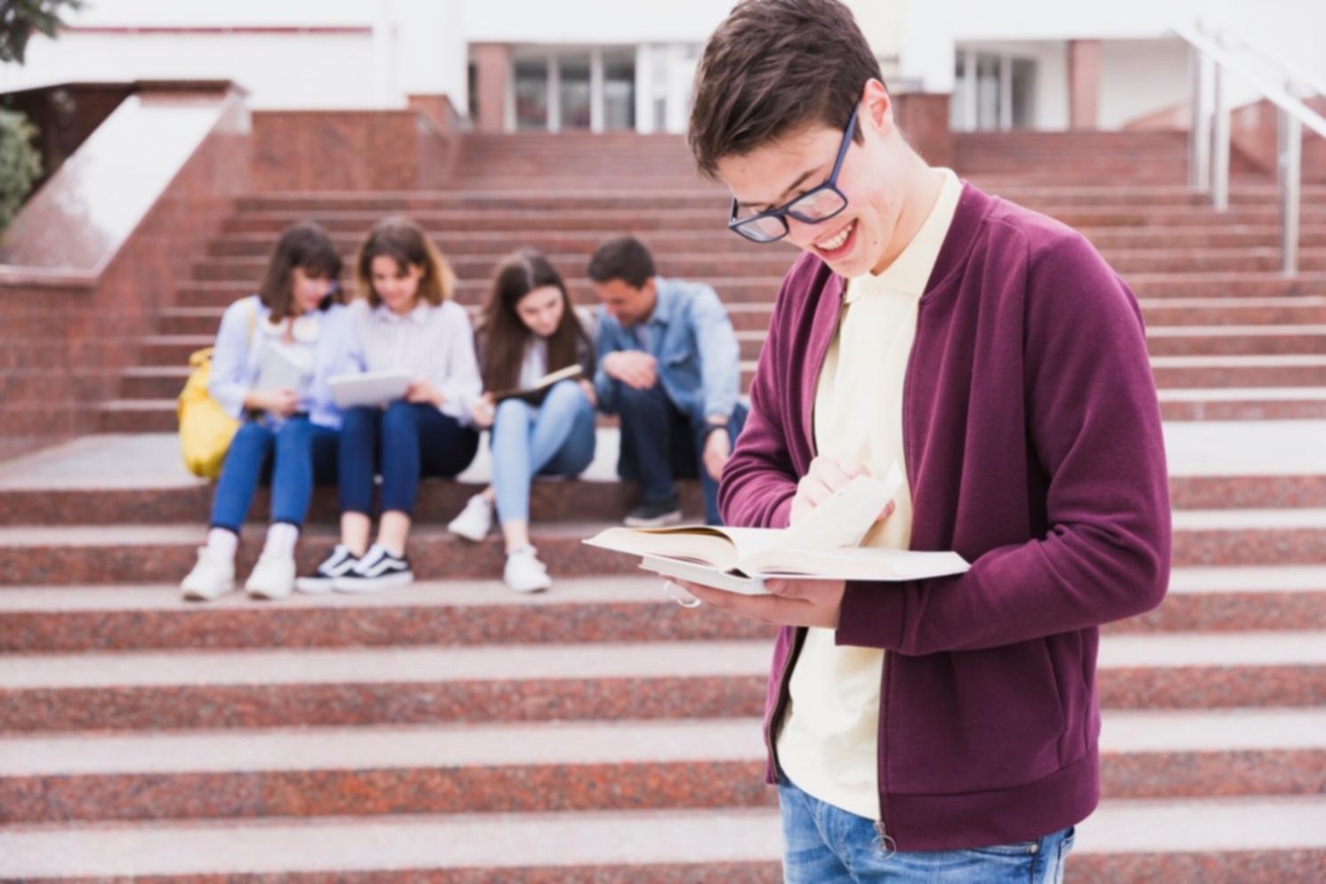 Netzwerk-Sicherheitsanalyse und Monitoring-Dashboard